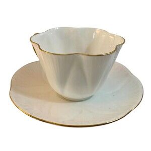 VTG Shelley Teacup & Saucer Regency White w/Gold Trim Standard Cup
